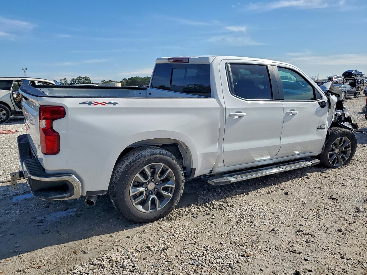 Chevrolet Silverado K1500 Lt Image 2
