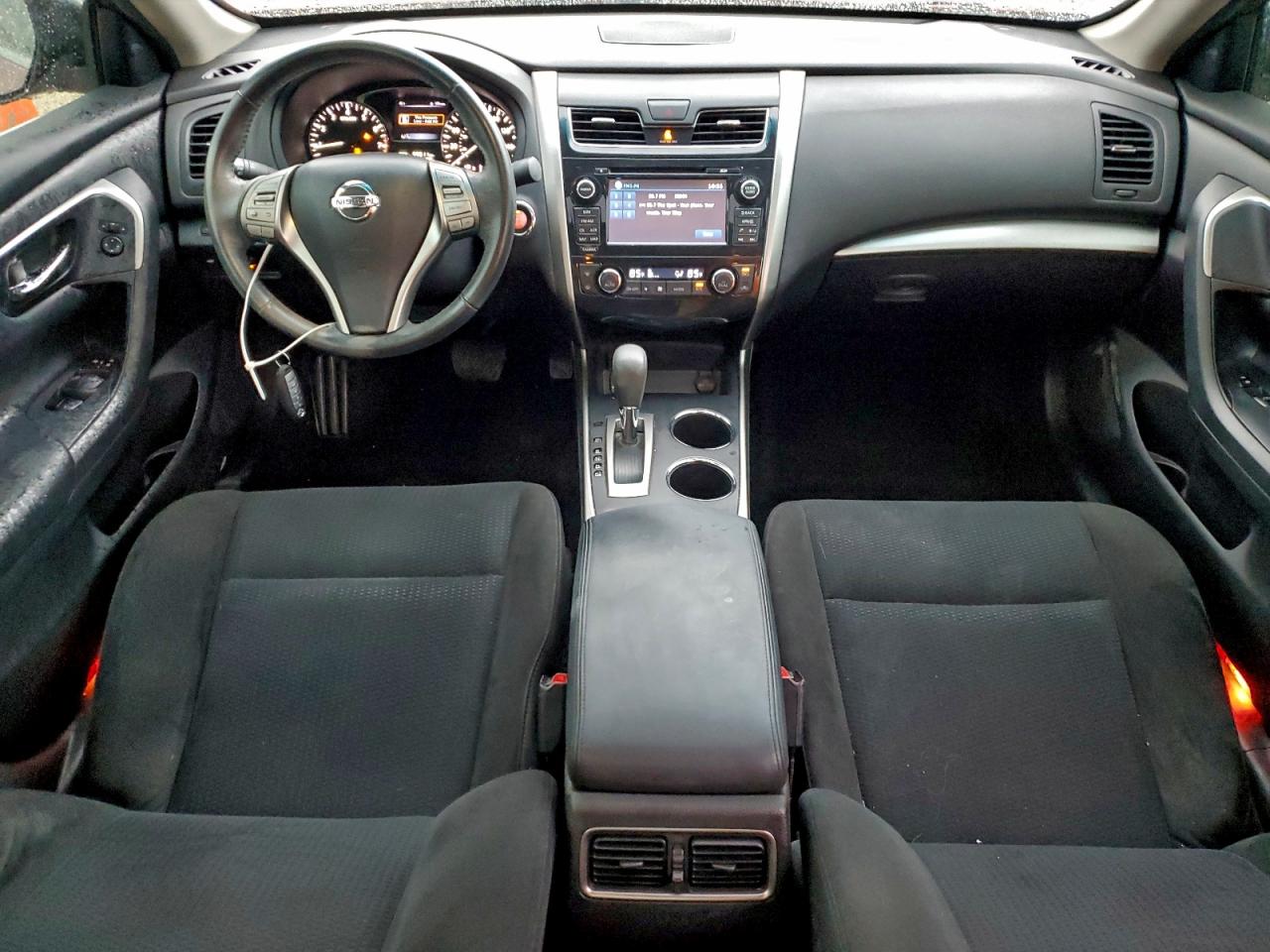 Nissan Altima 2.5 Image 7