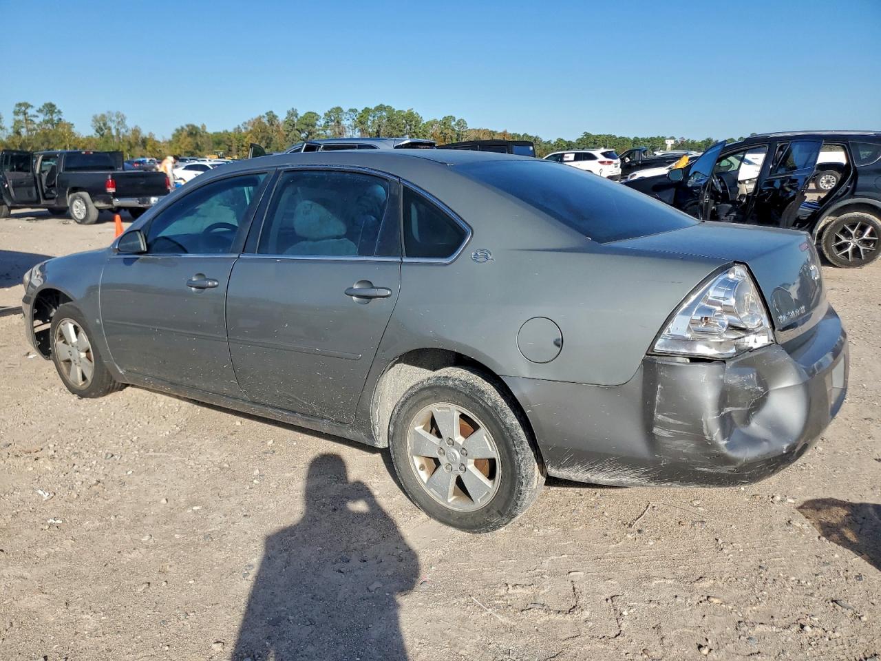 Chevrolet Impala Lt Image 6