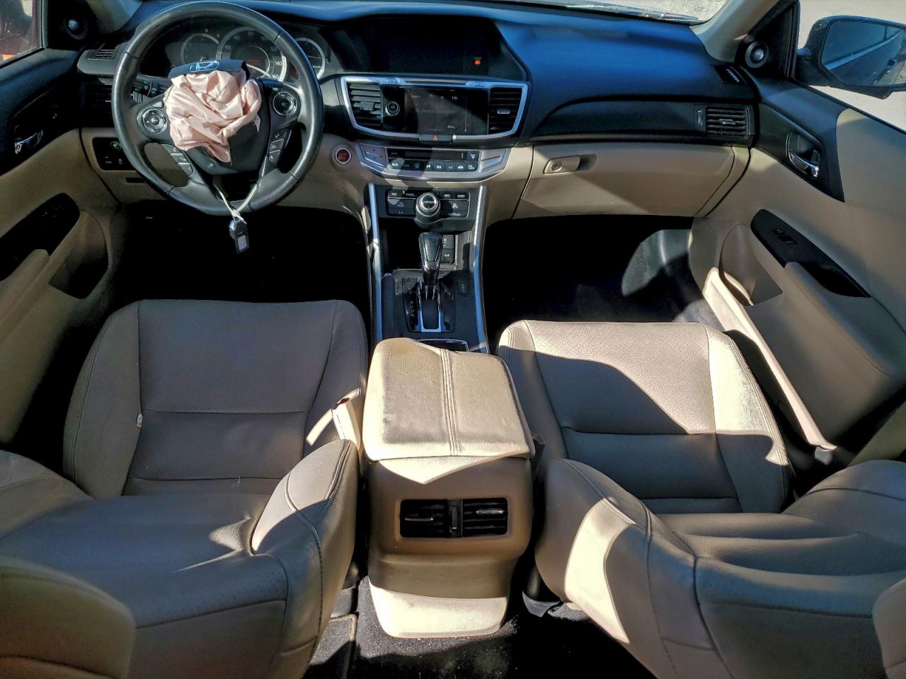 Honda Accord Touring Image 5