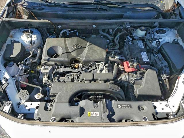 Toyota RAV4 Xle Image 7