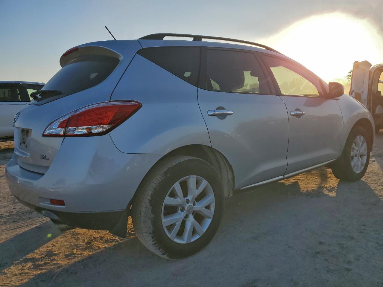Nissan Murano S Image 12