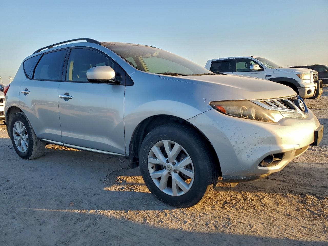 Nissan Murano S Image 6