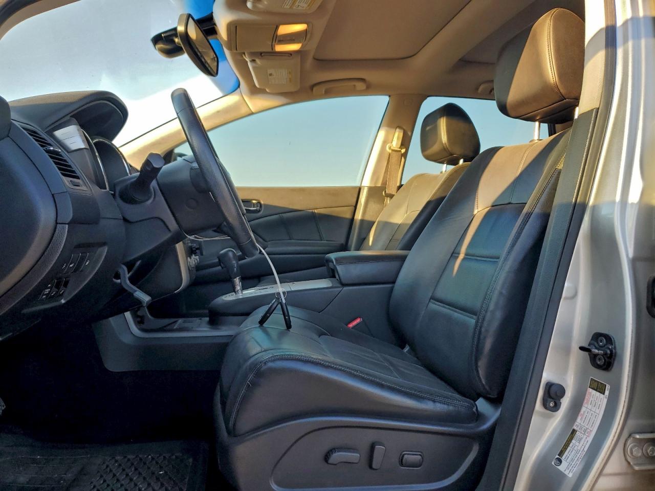 Nissan Murano S Image 5