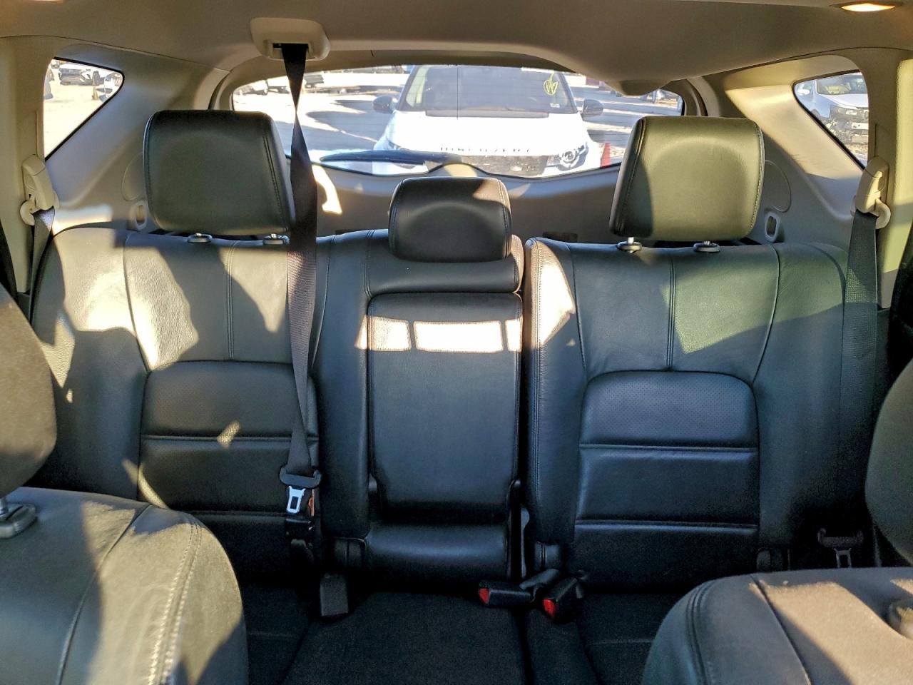 Nissan Murano S Image 7