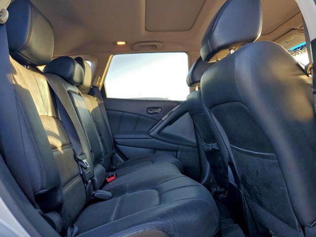 Nissan Murano S Image 9