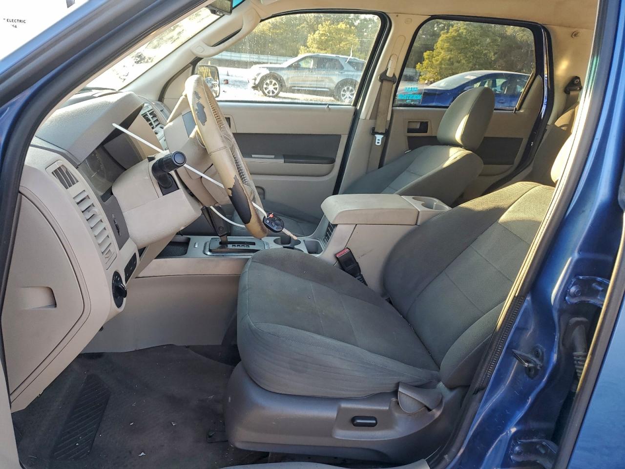 Ford Escape Xlt Image 9