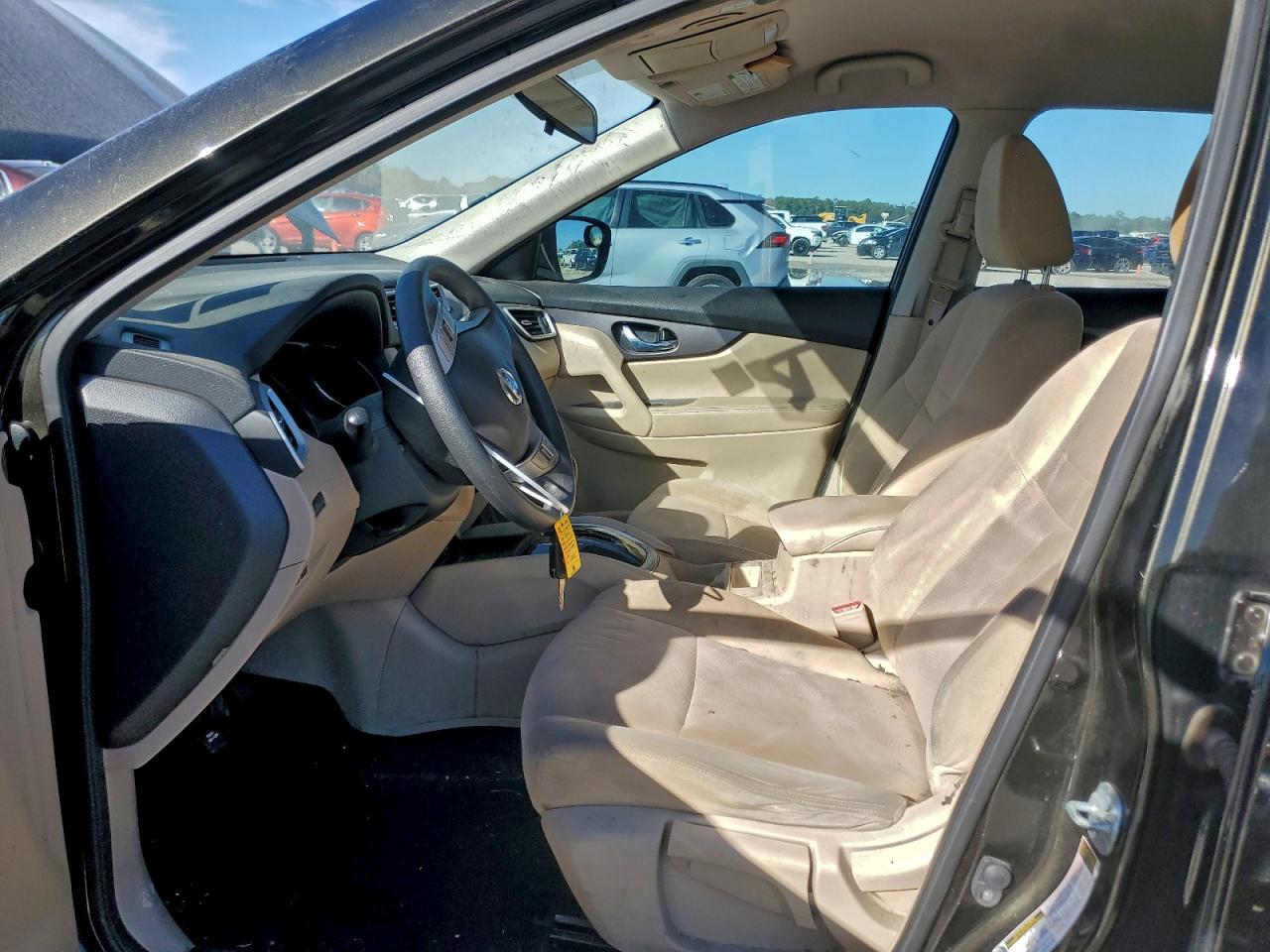 Nissan Rogue S Image 10