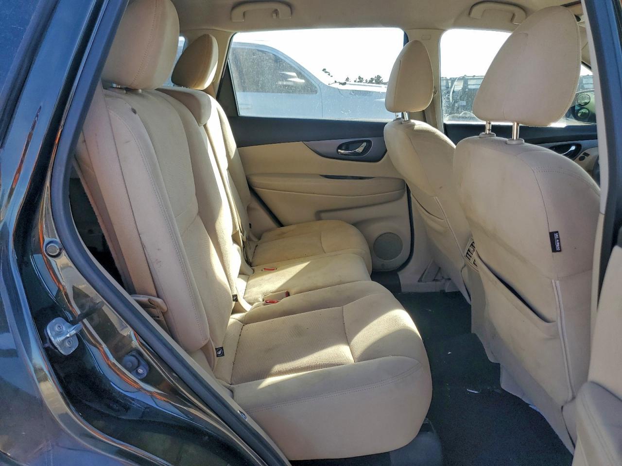 Nissan Rogue S Image 4