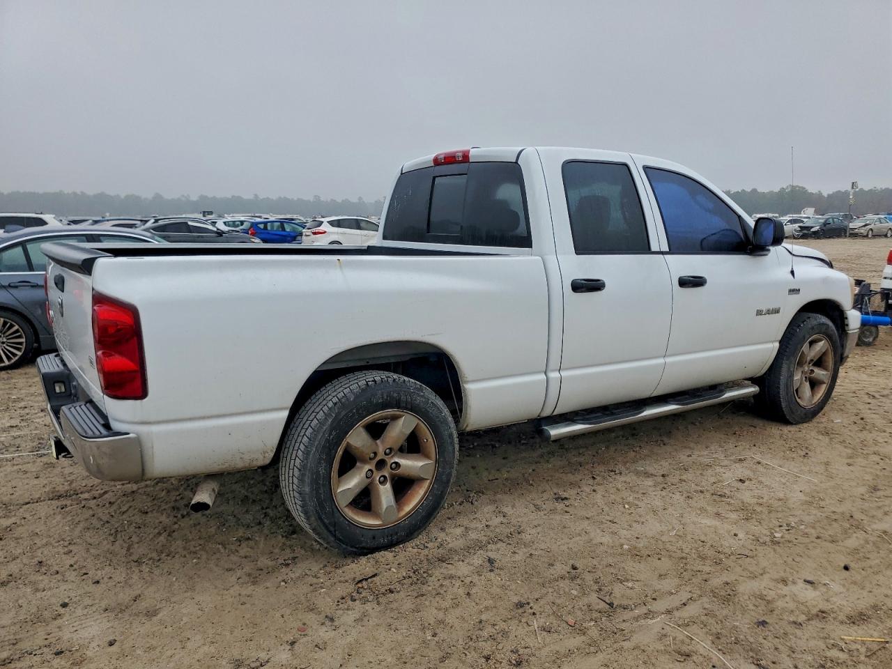 Dodge Ram 1500 St Image 2