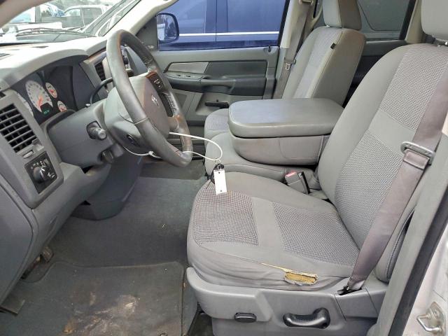 Dodge Ram 1500 St Image 8