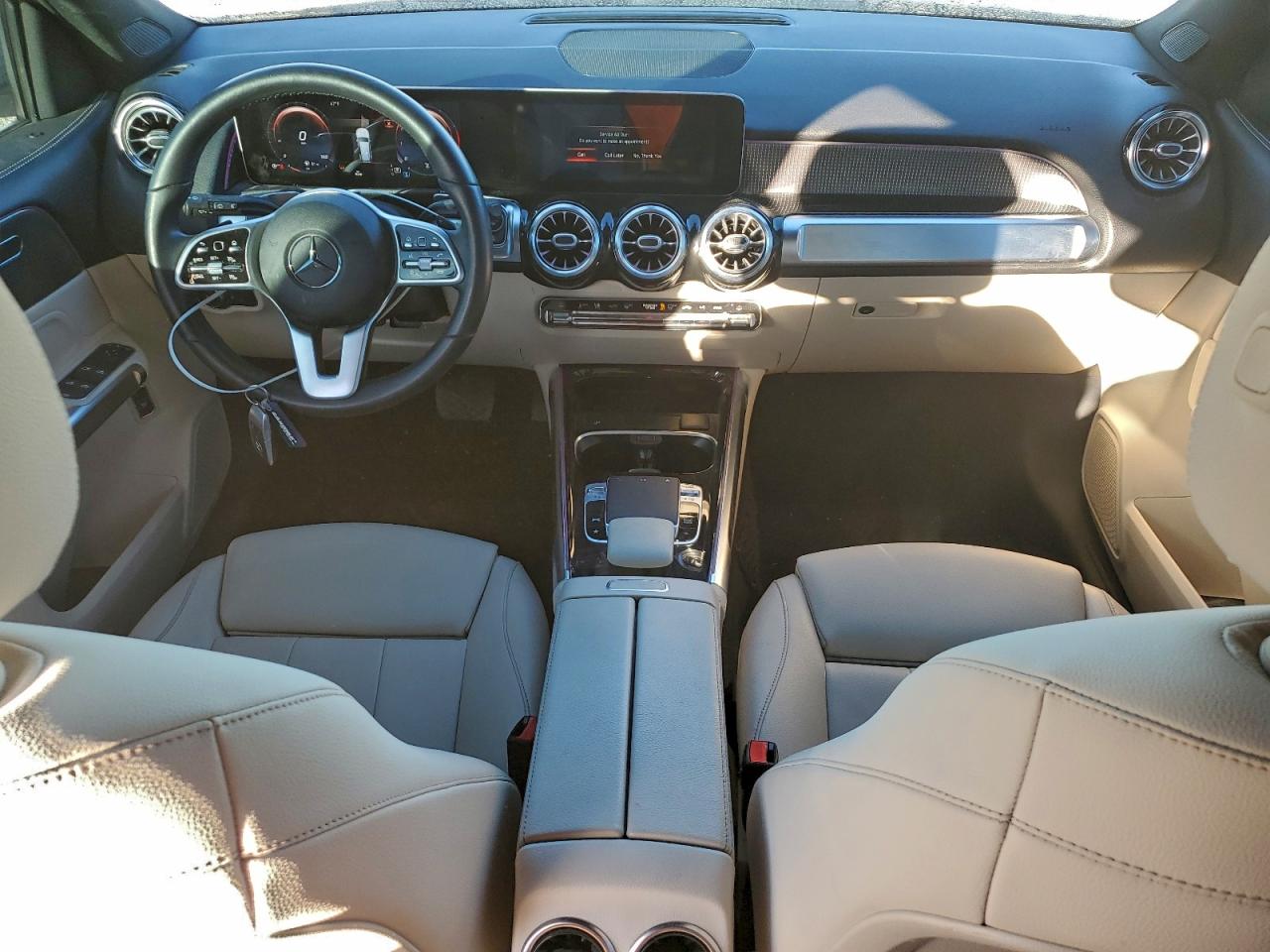 Mercedes-Benz GLB 250 4matic Image 2