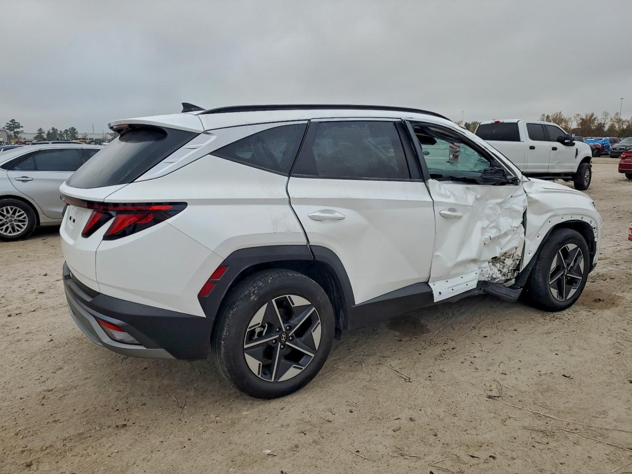 Hyundai TUCSON Sel Image 7