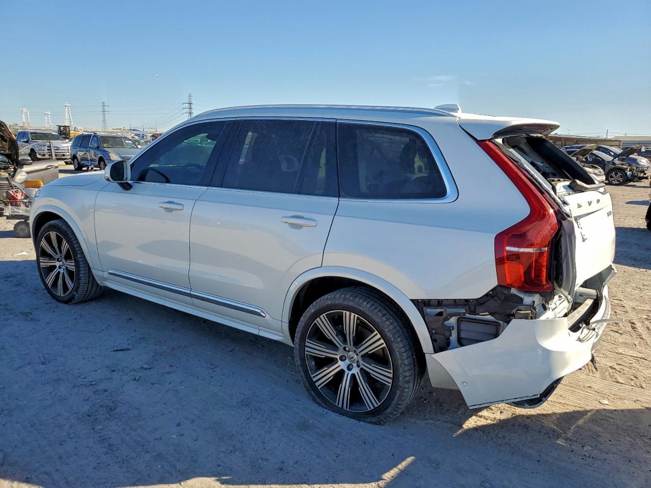 Volvo Xc90 Ultim Ultimate Image 9