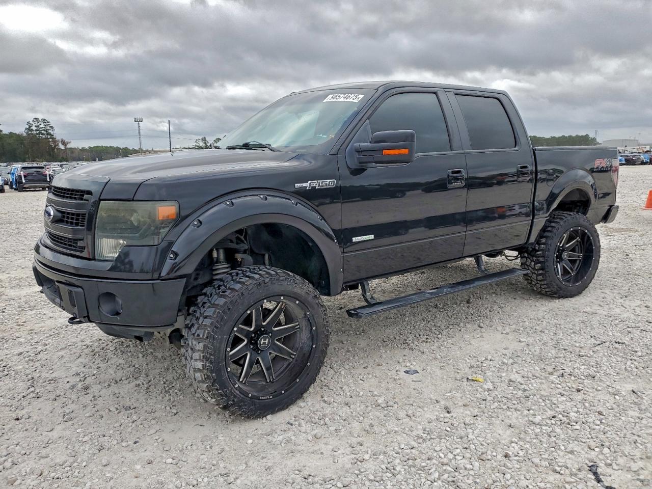 Ford F-150 Supercrew Image 1