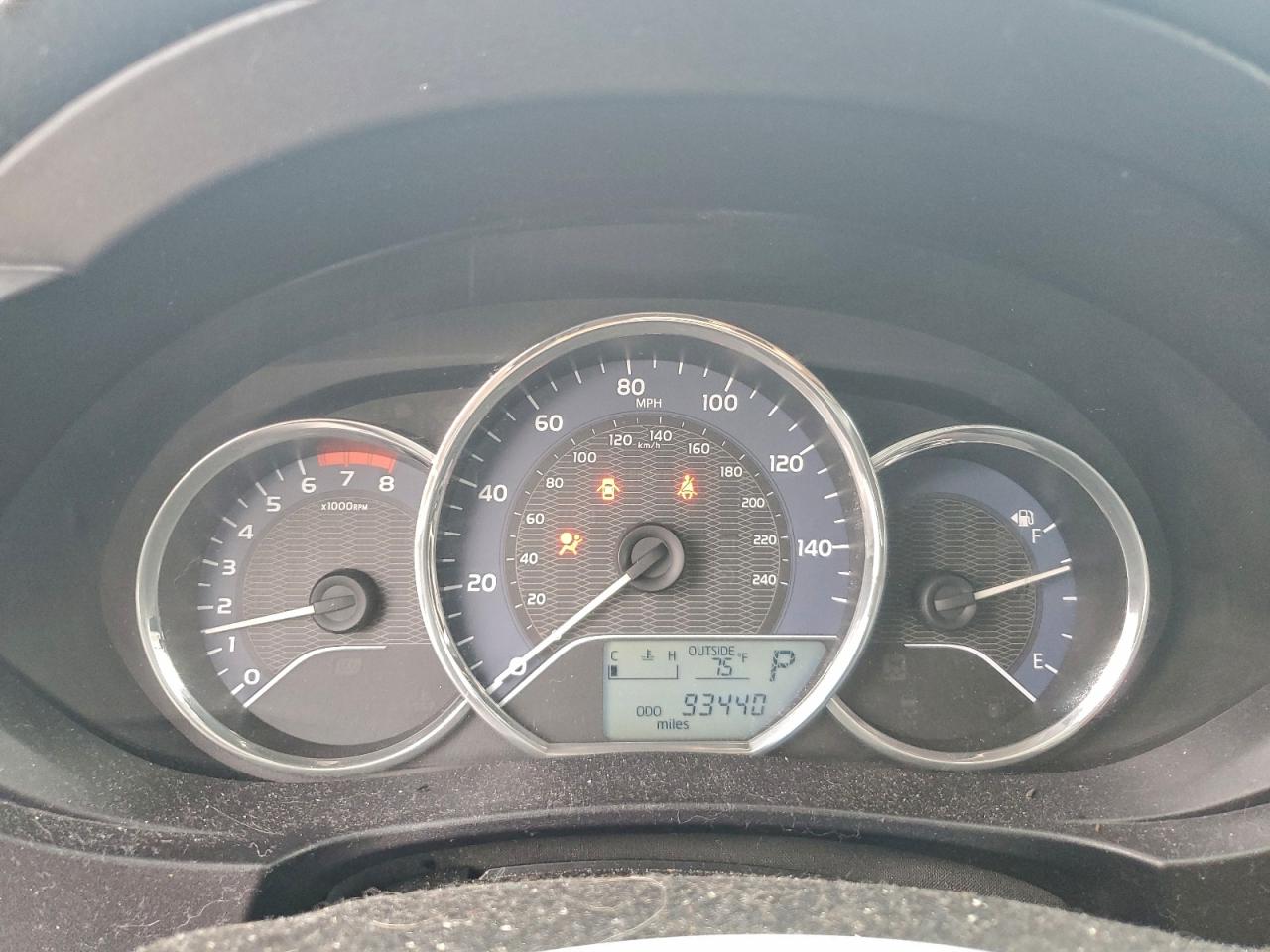 Toyota Corolla L Image 13