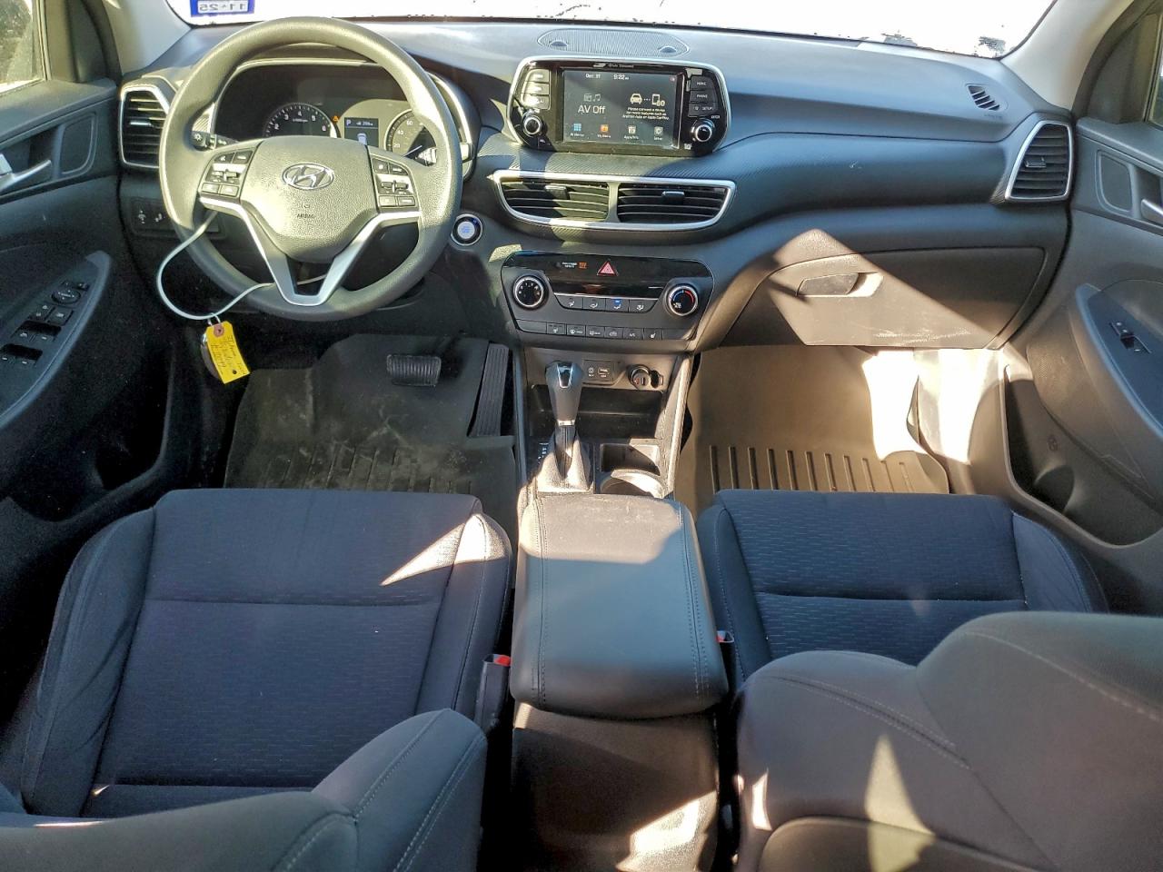 Hyundai TUCSON Limited Image 3