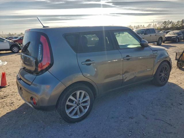 Kia Soul + Image 5