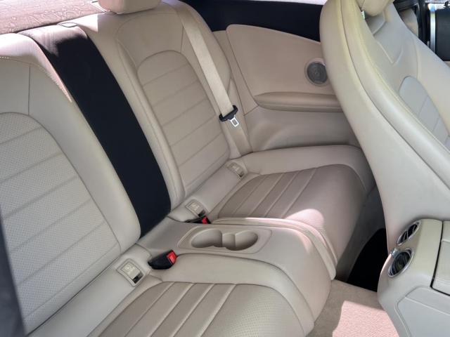 Mercedes-Benz C-Class 300 Image 5