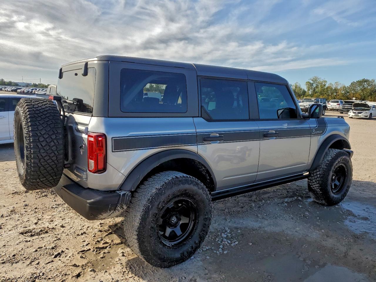 Ford Bronco Black Diamond Image 9