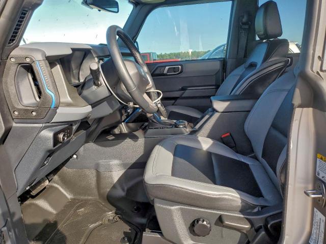 Ford Bronco Black Diamond Image 2