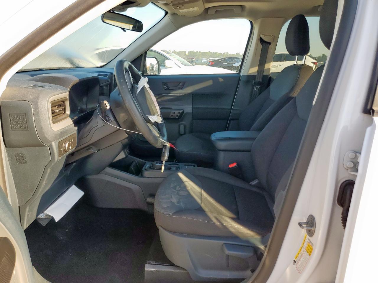 Ford Maverick Xl Image 4