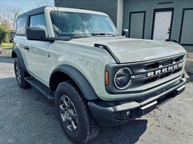  Salvage Ford Bronco