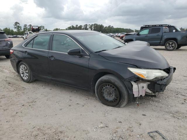 Toyota Camry Le Image 2