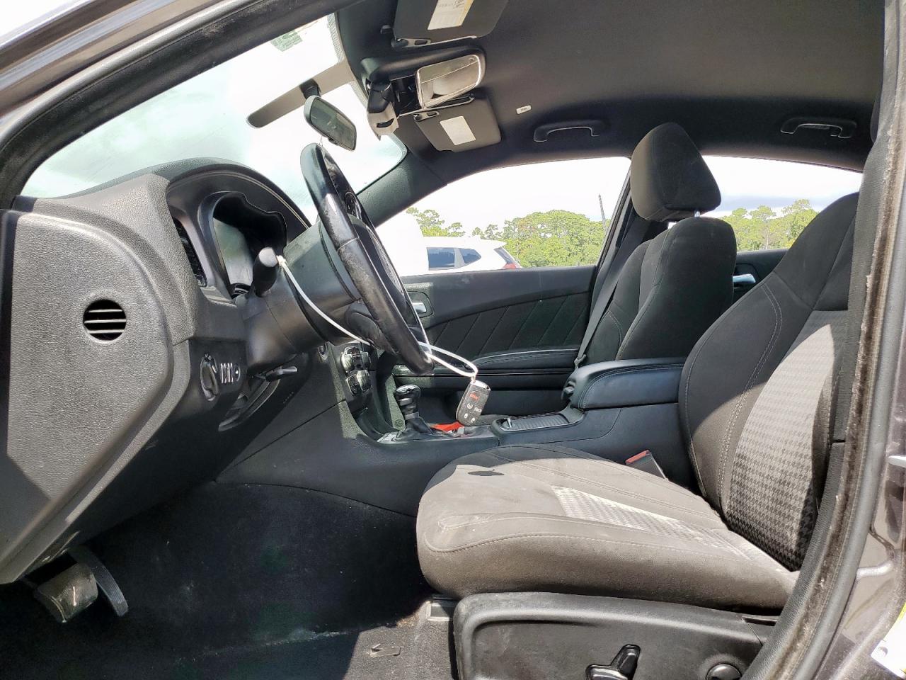 Dodge Charger Sxt Image 4