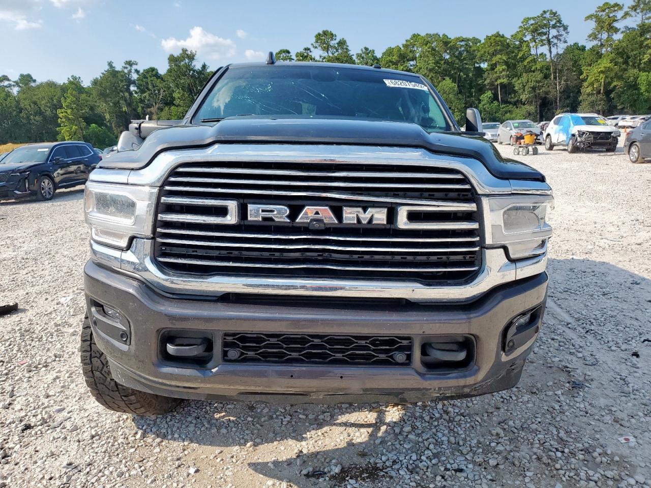 Ram 2500 Laramie Image 7