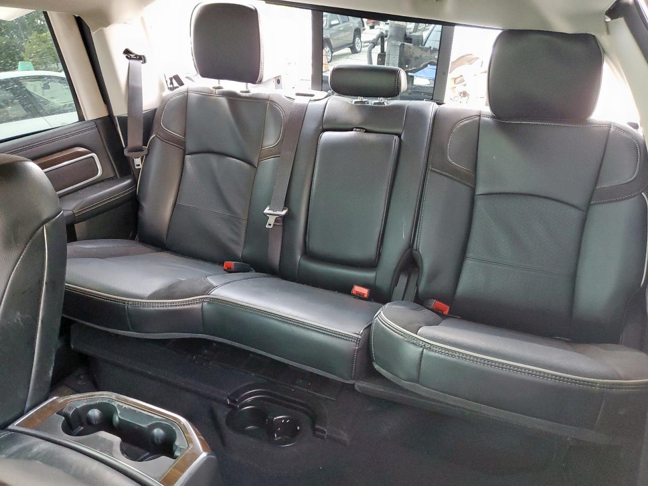 Ram 2500 Laramie Image 4