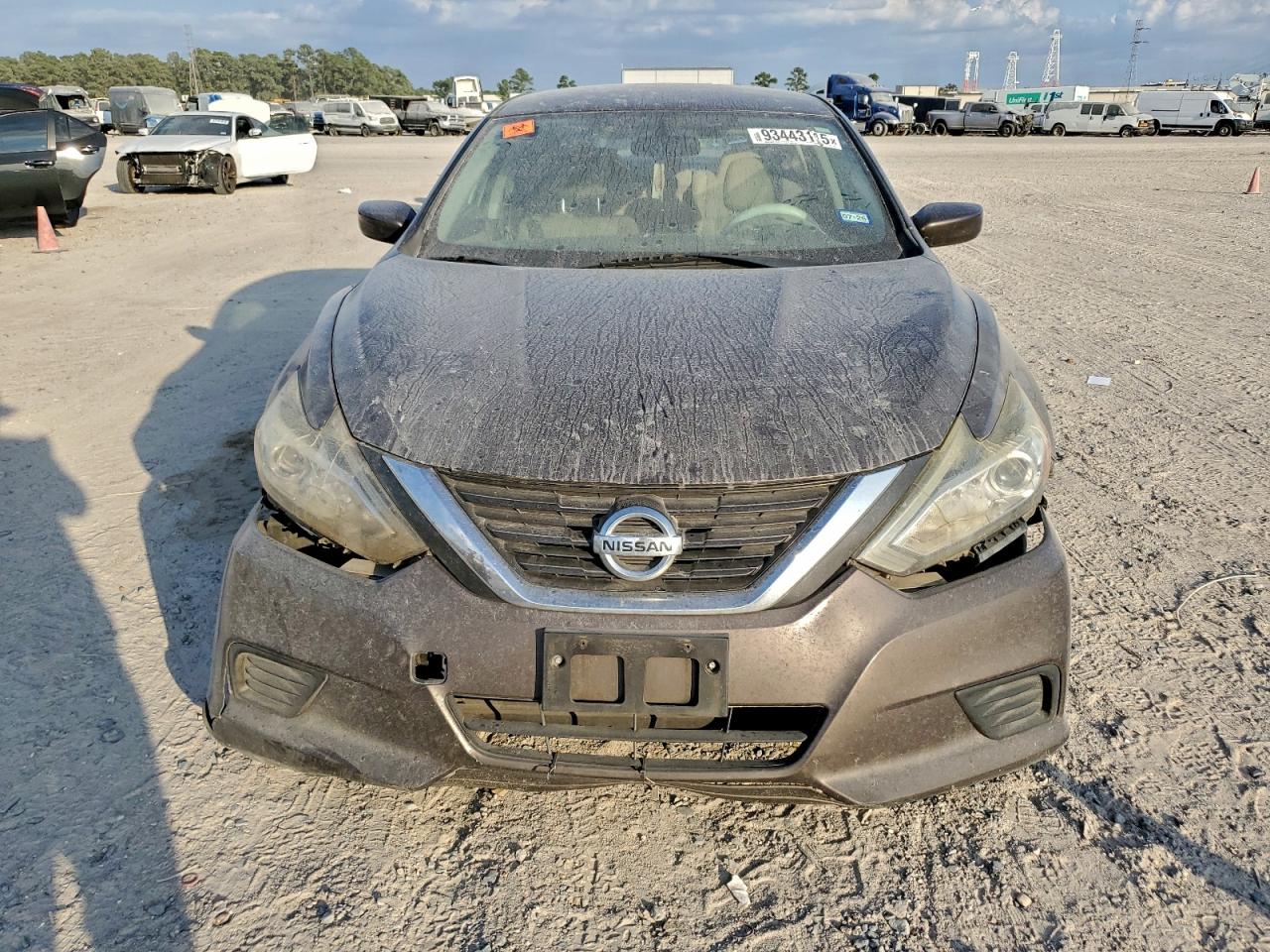 Nissan Altima 2.5 Image 5
