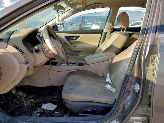 Nissan Altima 2.5 Image 7