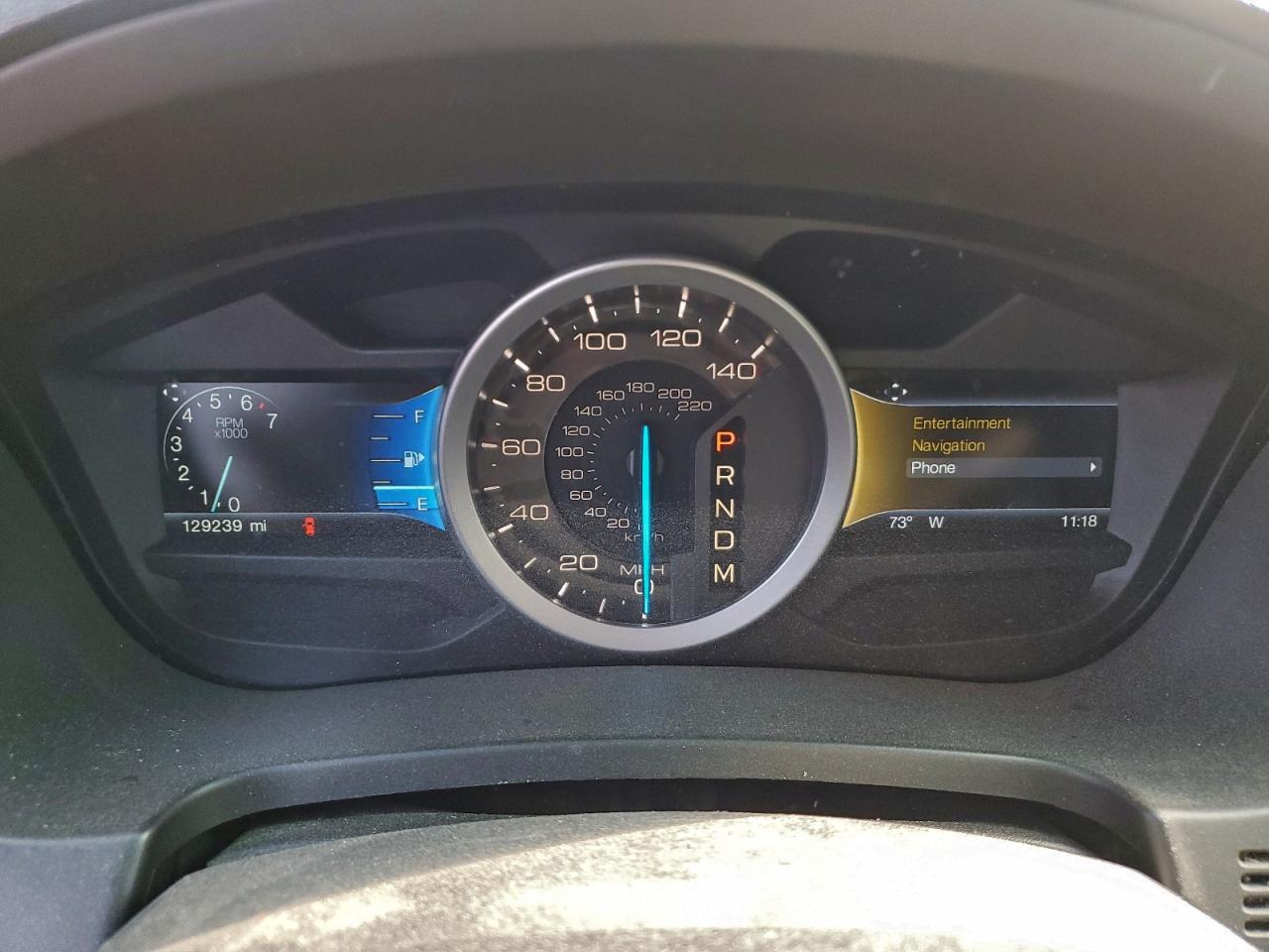 Ford Explorer Xlt Image 8