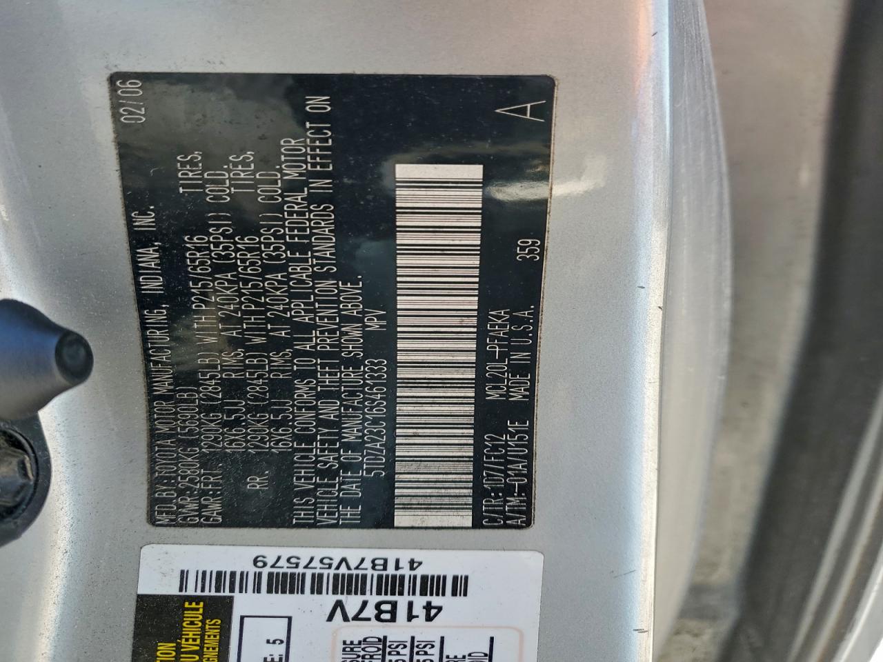 Toyota Sienna Ce Image 11