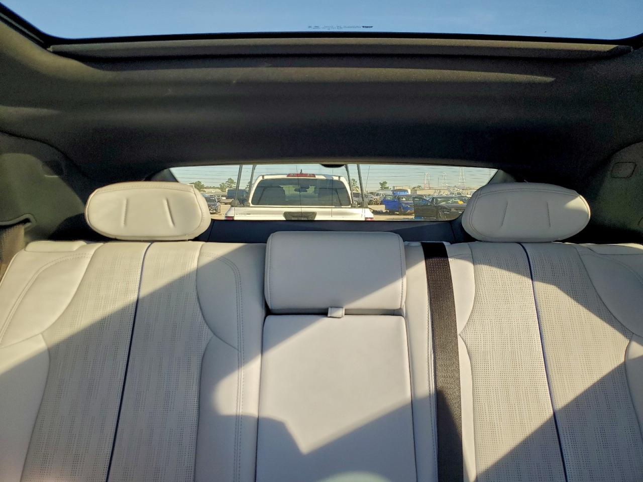 Cadillac Lyriq Spor Sport Image 8