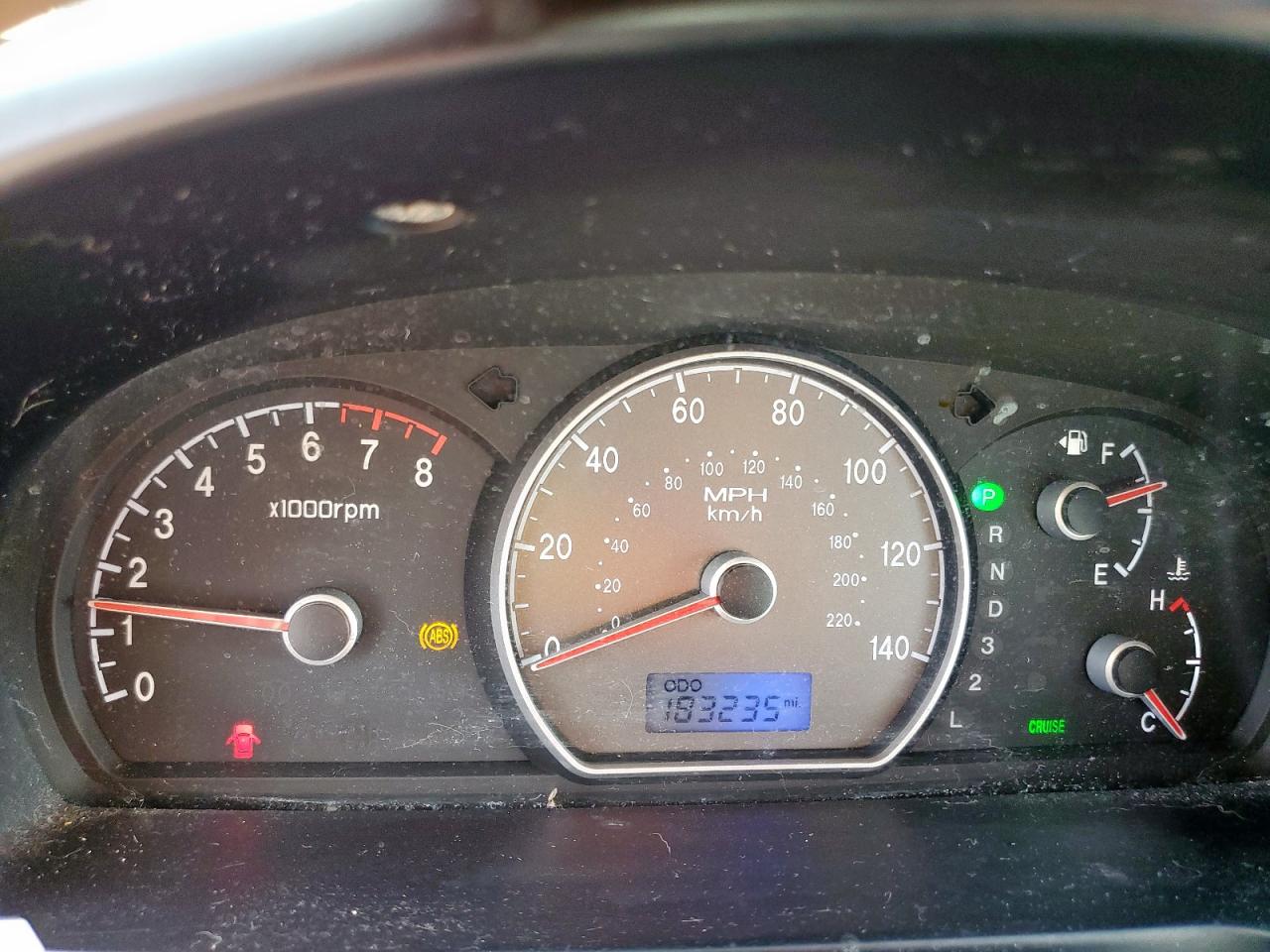 Hyundai ELANTRA Gls Image 6