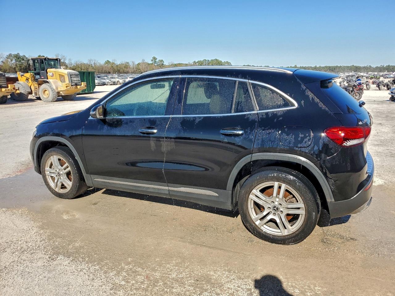 Mercedes-Benz GLA 250 Image 8