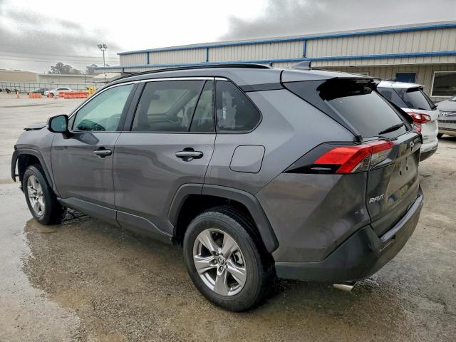 Toyota RAV4 Xle Image 4