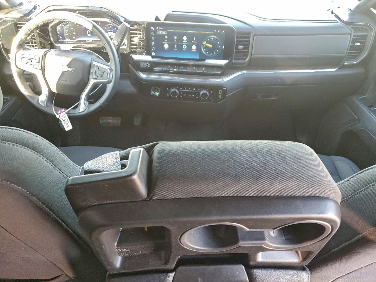 Chevrolet Silverado C1500 Lt Image 12