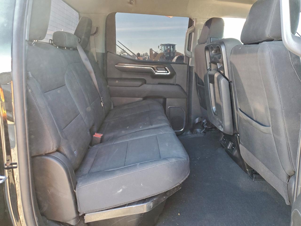 Chevrolet Silverado C1500 Lt Image 7