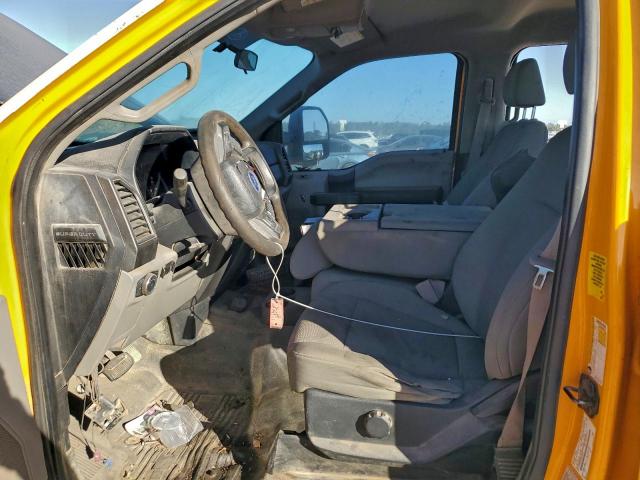 Ford F-250 Super Duty Image 8