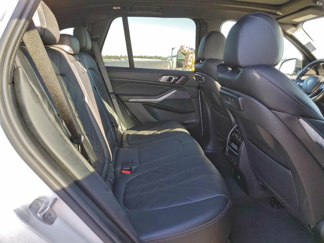 BMW X Series Sdrive 40i Image 11