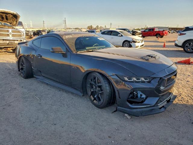 Ford Mustang Gt Image 2