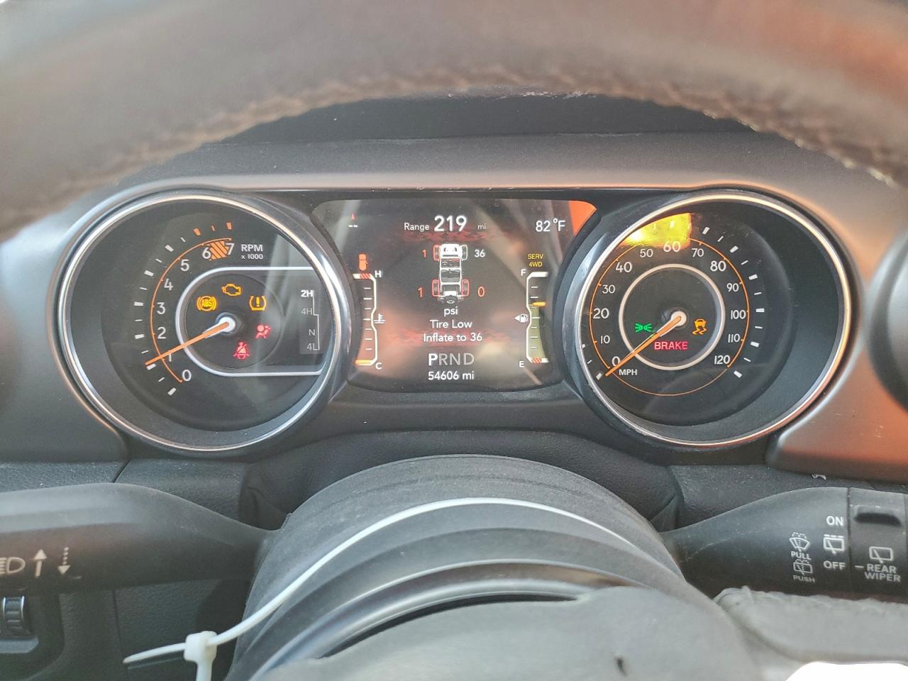 Jeep Wrangler Sport Image 4