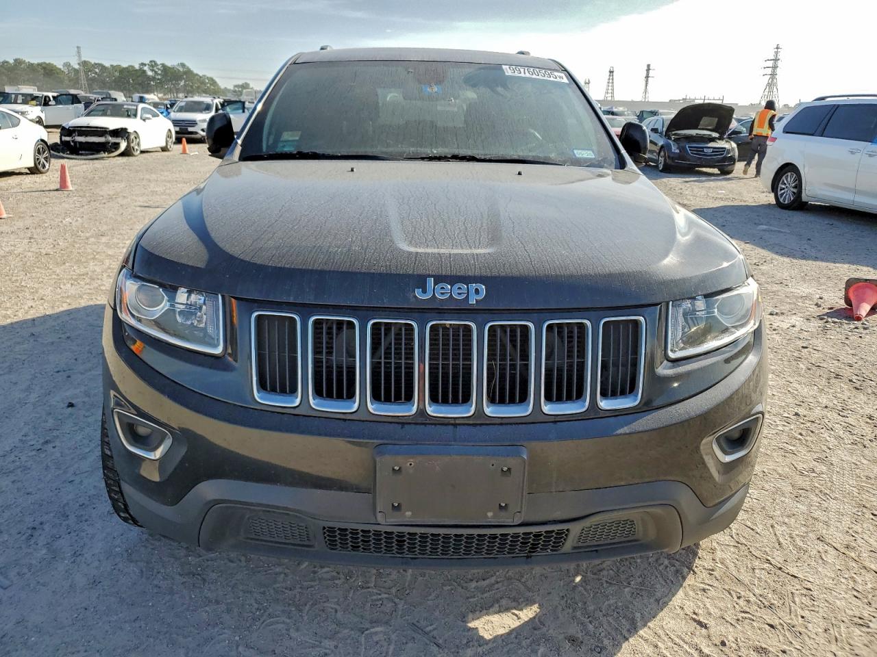 Jeep Grand Cherokee Laredo Image 4