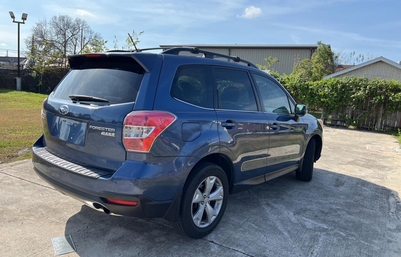 Subaru Forester 2.5i Touring Image 7