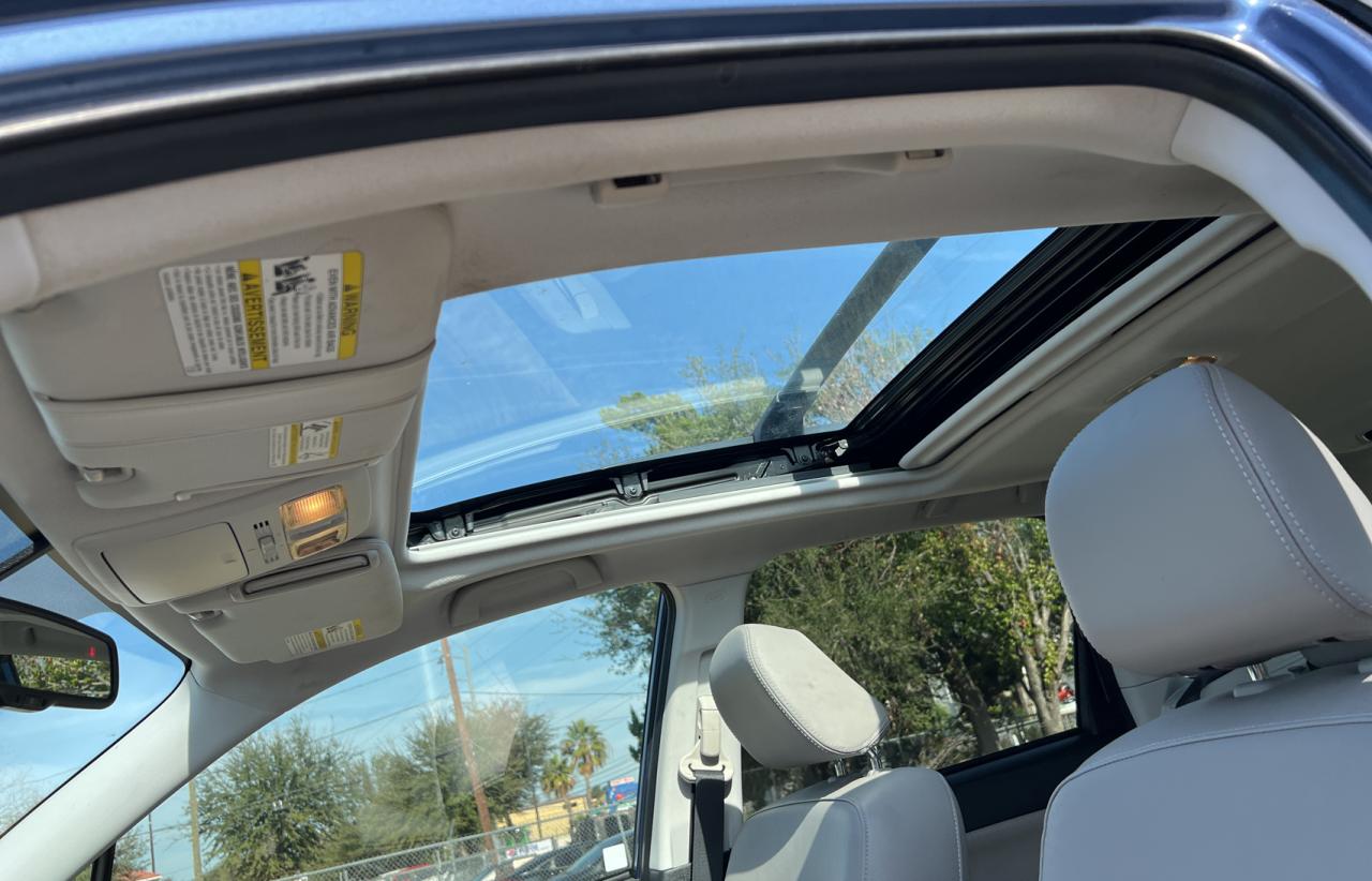 Subaru Forester 2.5i Touring Image 5