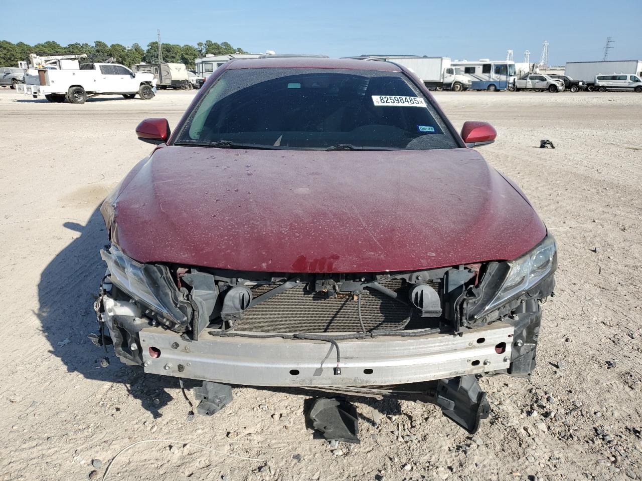 Toyota Camry L Image 9