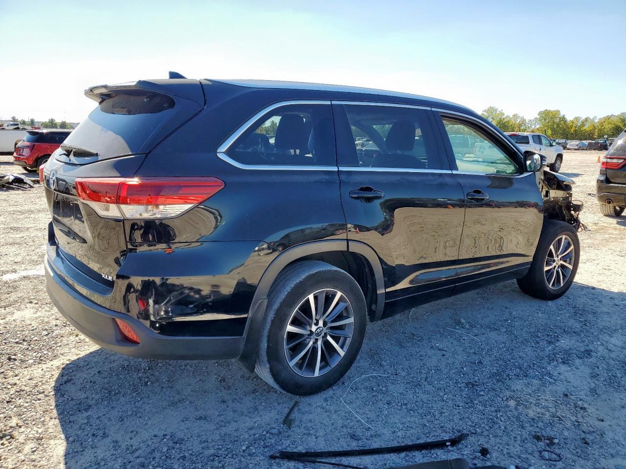 Toyota Highlander Se Image 5